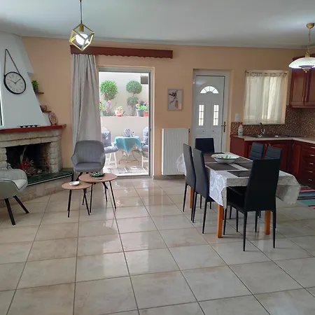 펜션 Violeta's House Corinth